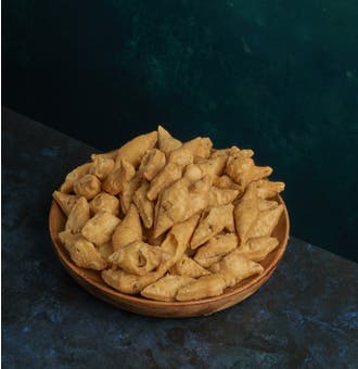 Nimki / Mathri